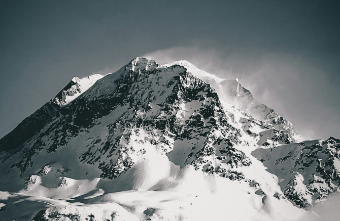ULTRA-TRAIL DU MONT-BLANC 2025 : L’ÉDITION QUI S’ANNONCE DÉJÀ LÉGENDAIRE