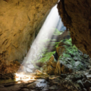 Son Doong : la plus grande grotte du monde documentaire société USHUAIA TV