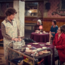 Funny Woman série/feuilleton comédie BE SERIES