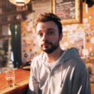 Mademoiselle Holmes serie/feuilleton misdaad TV BREIZH