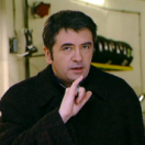 Plus loin dans Lafesse ontspanning COMEDIE +