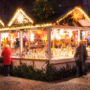 Marchés de Noël en folie et décorations de plus en plus magiques documentaire société TIPIK