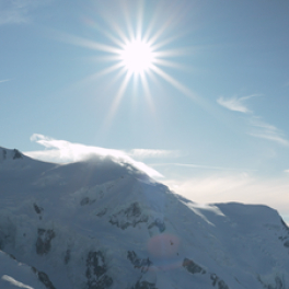 Mont-Blanc : les défis du plus haut sommet de France documentaire découverte RMC DECOUVERTE