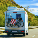 Maxi camping-cars ou mini-vans : La folie des vacances en liberté documentaire découverte TIPIK