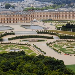 Versailles : les 10 secrets du château des rois documentaire découverte RMC DECOUVERTE