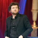 Olivier de Benoist : «La femme, pour quoi faire ?» spectacle COMEDIE +