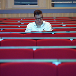 Climat : mon cerveau fait l'autruche documentaire société PUBLIC SENAT - LCP AN