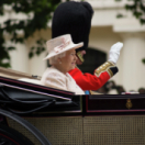 Elisabeth II, les derniers combats d'une reine documentaire historique PUBLIC SENAT - LCP AN