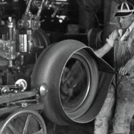 Une brève histoire de l'automobile série documentaire historique ARTE