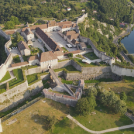 Forteresses et châteaux imprenables, constructions XXL documentaire historique RMC DECOUVERTE