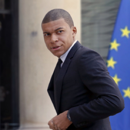 Mbappé, la diplomatie du ballon rond documentaire sport FRANCE 5