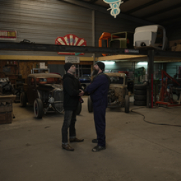 Les rois du custom : Mc Coy vs Torres série documentaire science et technique AUTOMOTO