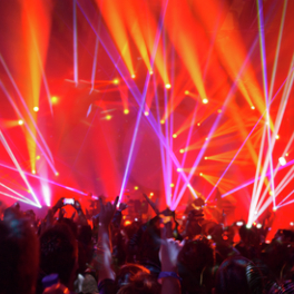 La grande fête des tubes 80, 90, 2000 divertissement M6