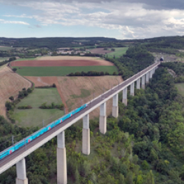 TGV Paris-Marseille, la ligne de tous les défis documentaire société RMC DECOUVERTE