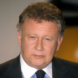 Les mille et une vies de Philippe Bouvard documentaire biographie PARIS PREMIERE