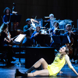 Chasing Rainbows, hommage à l'âge d'or de la comédie musicale spectacle comédie musicale FRANCE 4