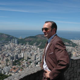 OSS 117, Rio ne répond plus film comédie CINE + PREMIER BE