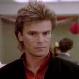 MacGyver série/feuilleton action GULLI